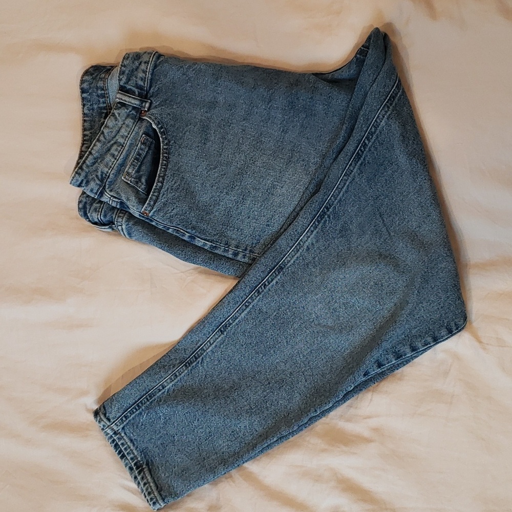 Comfy mom jeans